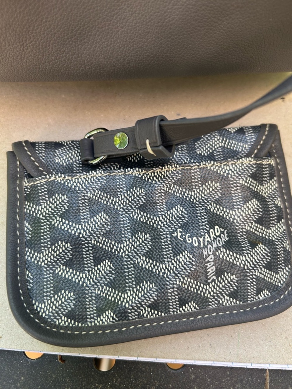 Goyard Anjou Mini Reversible Tote in Gray and White Goyardine and Gray Leather - Picture 13 of 16